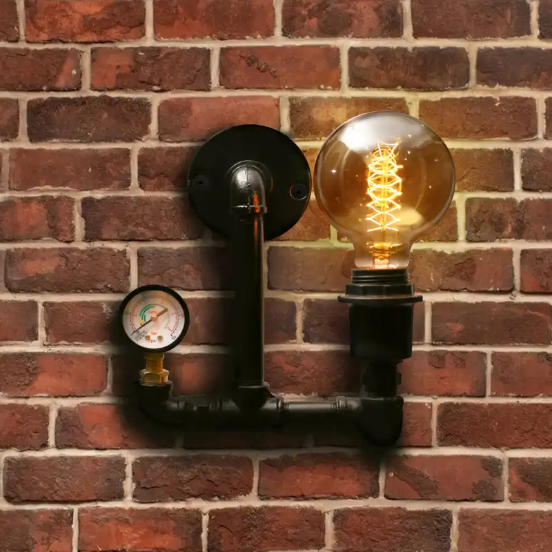 چراغ ديواری کد D101