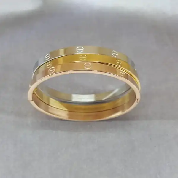 دستبند زنانه مدل لاو کد 2