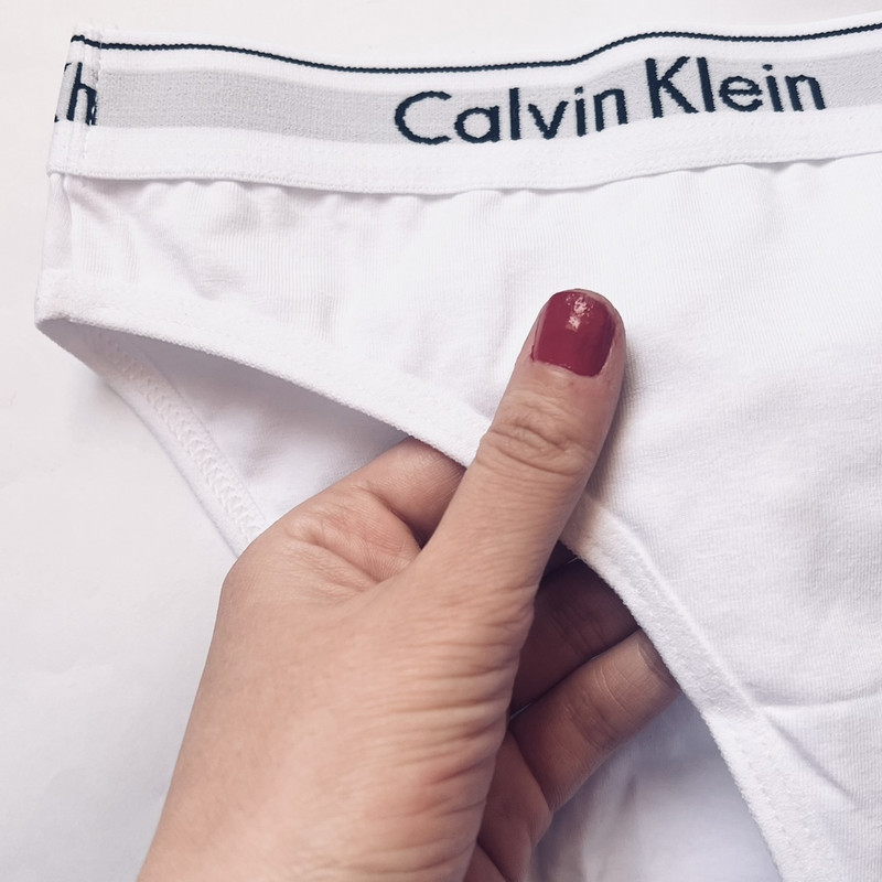 ست نیم تنه و شورت زنانه مدل اسلیپ مرلین رنگ سفید