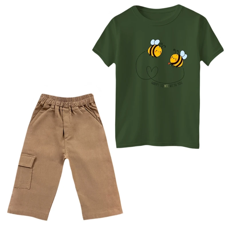 ست تی‌شرت و شلوارک پسرانه مدل زنبور کد 4 رنگ یشمی