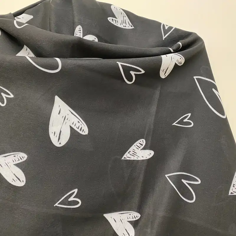 روسری زنانه مدل نخی چهار فصل کد 9115