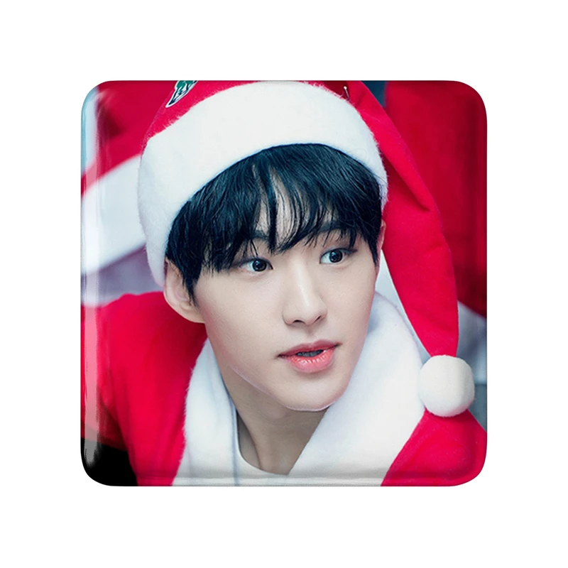 مگنت خندالو طرح هوشی گروه سونتین Seventeen  مدل مربعی کد 21526