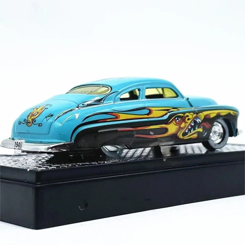 ماکت ماشین ام تو مدل 1949 Mercury Custom