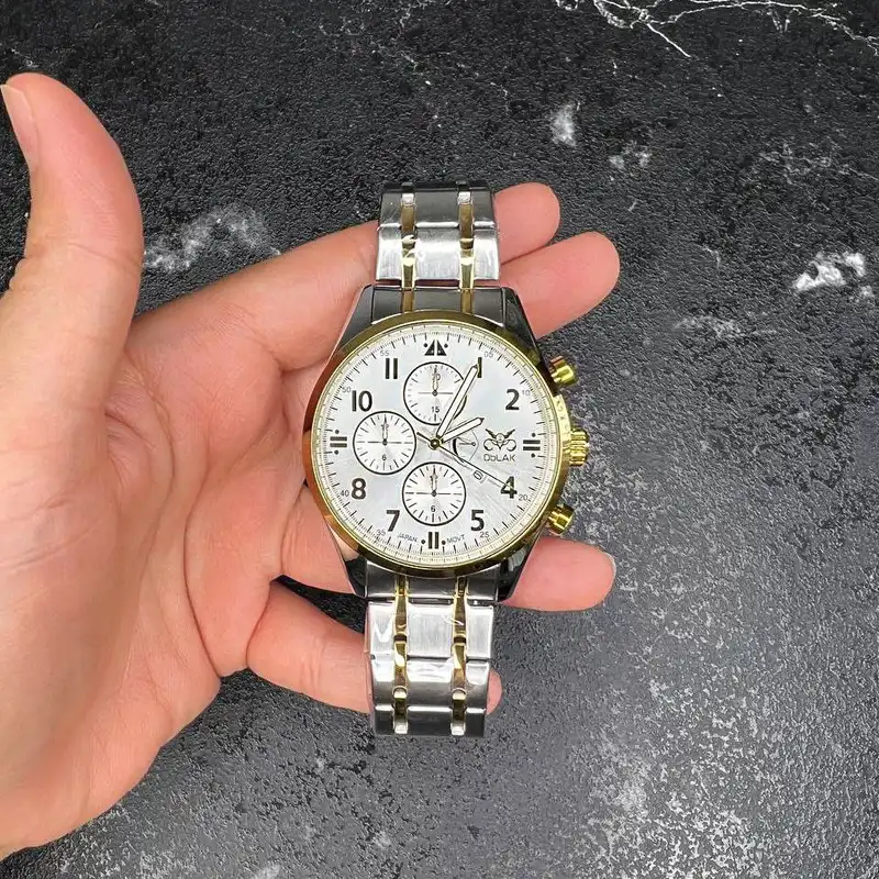 ساعت مچی عقربه ای اوبلاک مدل سه موتور m