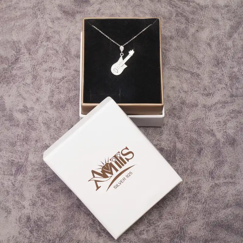 گردنبند نقره زنانه مدل گیتار AMT-M137