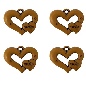 آویز گردنبند مدل قلب مجموعه 4 عددی 