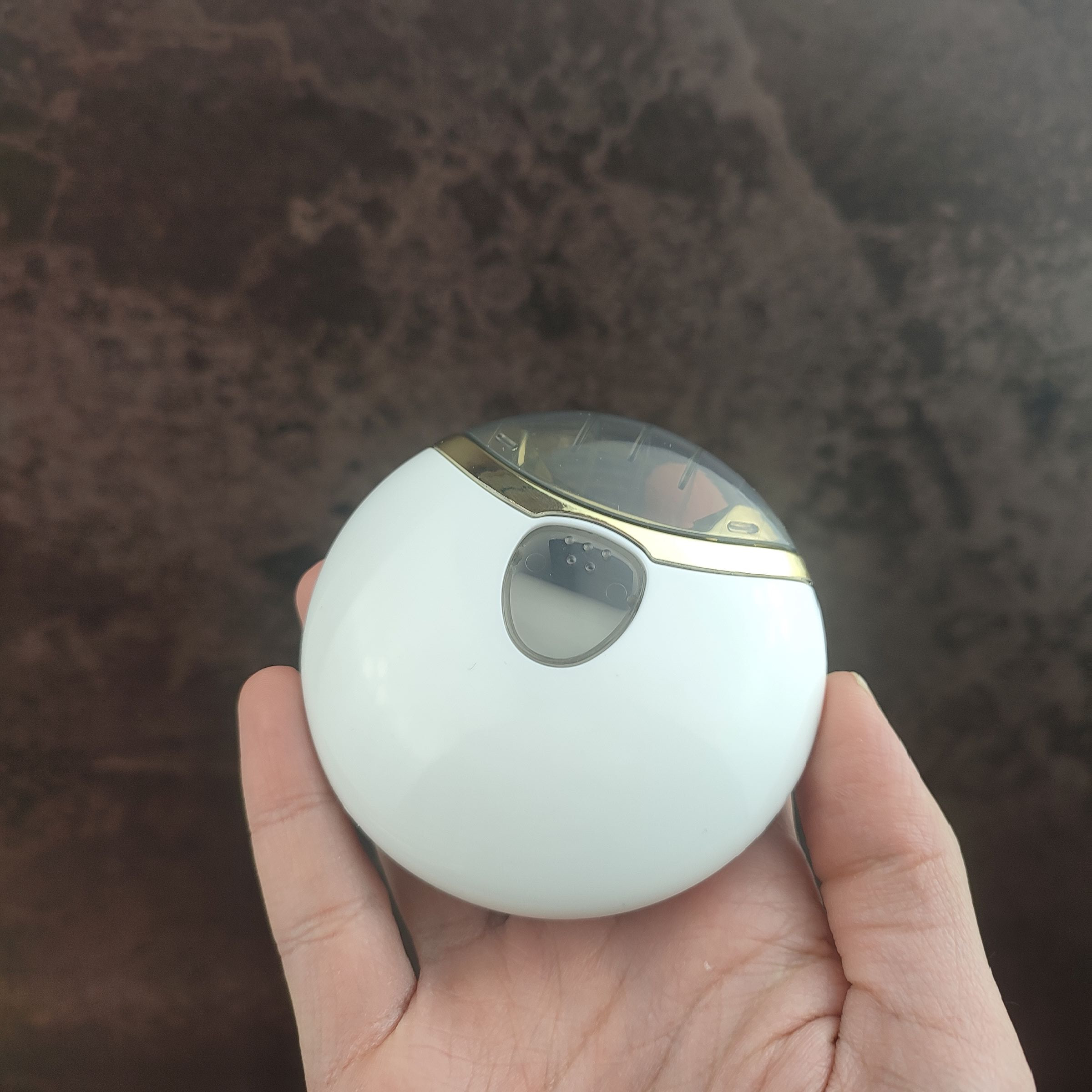 ناخن گیر برقی مدل HT168 ناخن گیر برقی مدل HT168