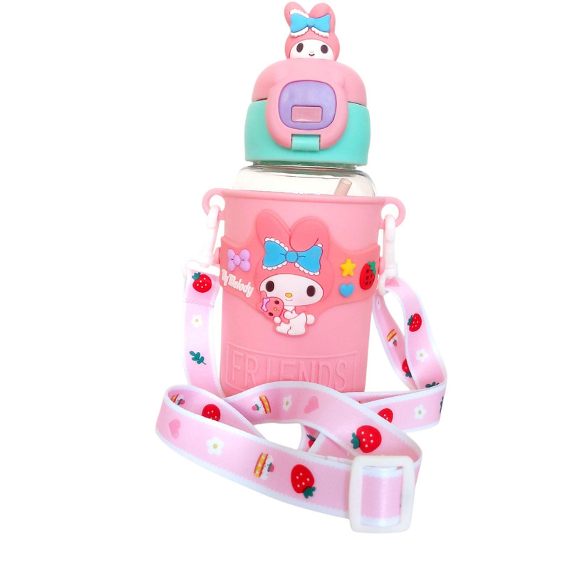 قمقمه کودک طرح My Melody با بند طرح توت فرنگی کد VT5297 گنجایش 0.55 لیتر