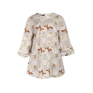 بلوز زنانه آستین بلند مدل یقه گرد پانچ