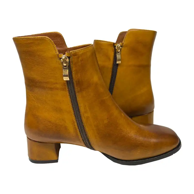 نیم بوت زنانه سرزمین چرم کد 145311 رنگ عسلی