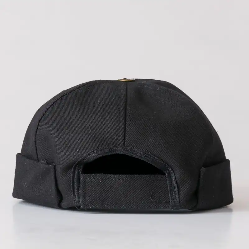 کلاه لئونی مدل leobla 202