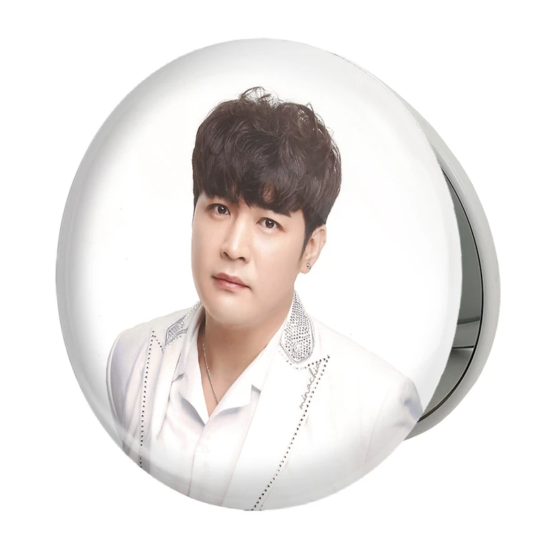 آینه جیبی خندالو طرح شین دونگ گروه سوپر جونیور Super Junior مدل تاشو کد 21417 