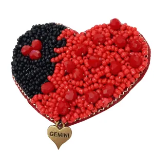 سنجاق سینه زنانه مدل قلب کد 19