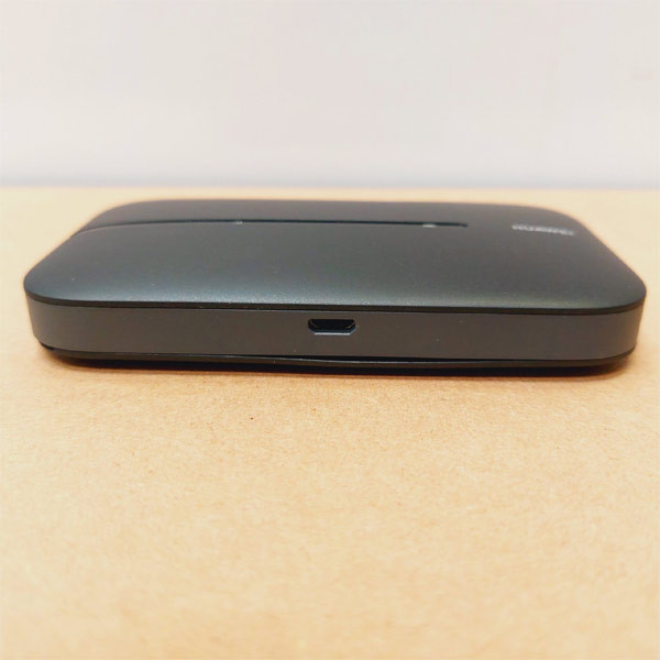 مودم TD-LTE هوآوی مدل E5783  4.5G به همراه سیم کارت و اینترنت 300 گیگابایت