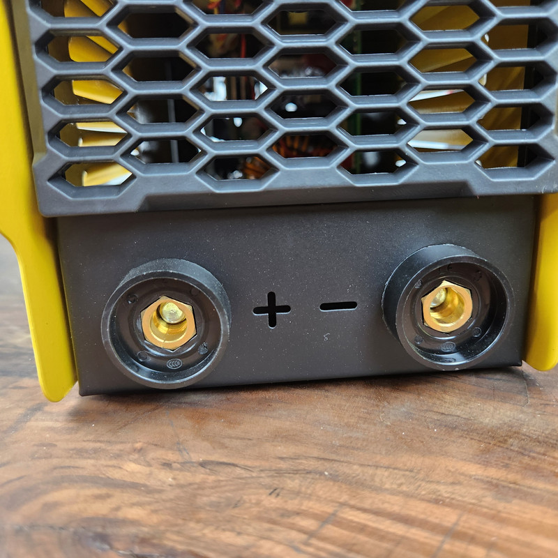 اینورتر جوشکاری 400 آمپر صنعتی اینتیمکث کد 400S اینورتر جوشکاری 400 آمپر صنعتی اینتیمکث کد 400S