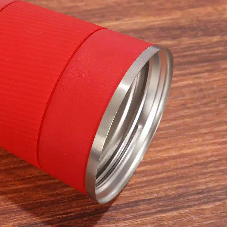 ماگ سفری مدل دور سیلیکونی گنجایش 0.5 لیتر