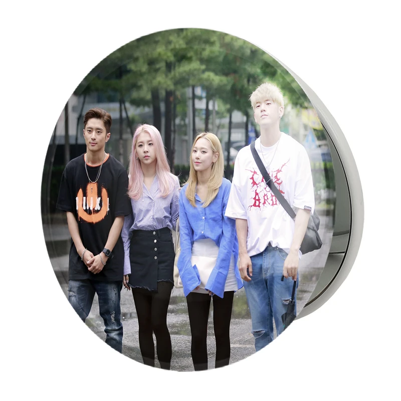 آینه جیبی خندالو طرح گروه کارد Kard مدل تاشو کد 20157 