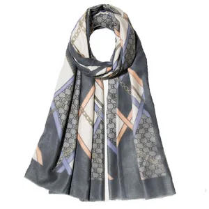 شال زنانه مدل موهر زمستونی طرح زنجیری کد le-1664