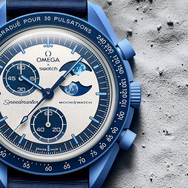 ساعت مچی عقربه‌ای مکانیکی مدل Super Blue Moon Omega x Swatch
