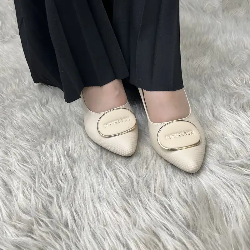 کفش زنانه مدل فلور 01