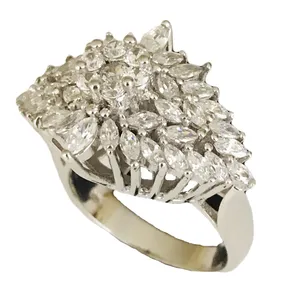 انگشتر نقره زنانه مدل سوپر لوکس جواهری 889-098