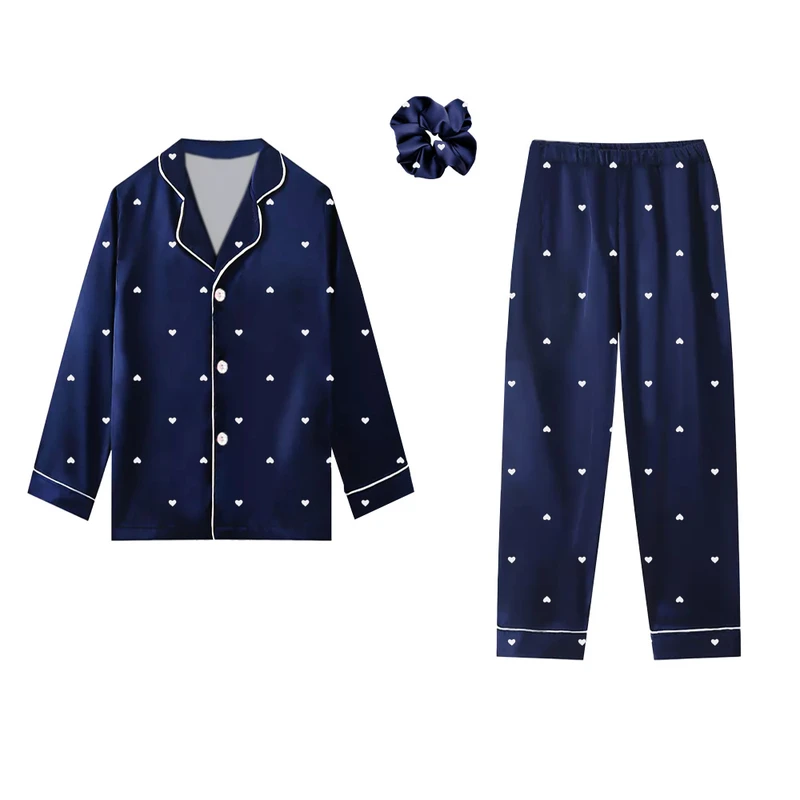 لباس خواب زنانه آنی لوکس
 مدل ساتن ابریشم طرح قلب کد 66907 به همراه کش مو