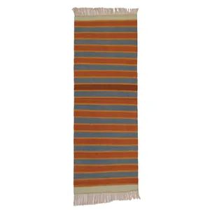 گلیم دستبافت یک و نیم متری مدل دکوراتیو کد 40407577 زمینه قهوه ای