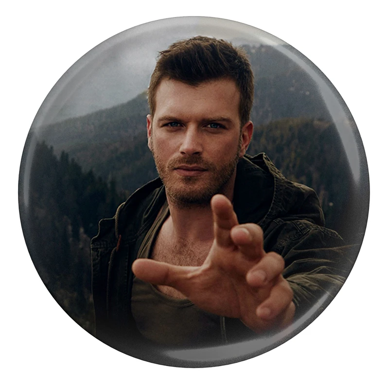 پیکسل طرح بازیگر ترکیه کیوانچ تاتلیتوغ مدل S9022