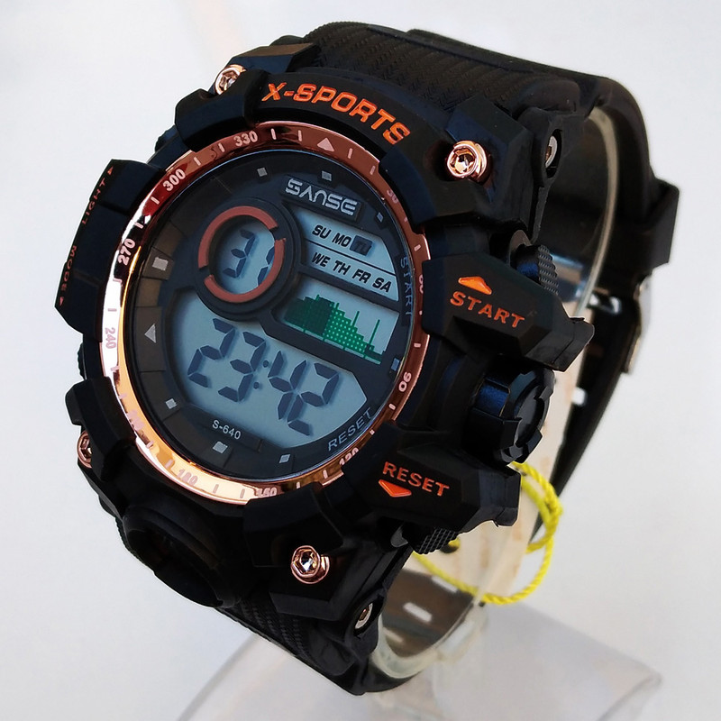 ساعت مچی دیجیتال پسرانه مدل اسپرت کد V1050