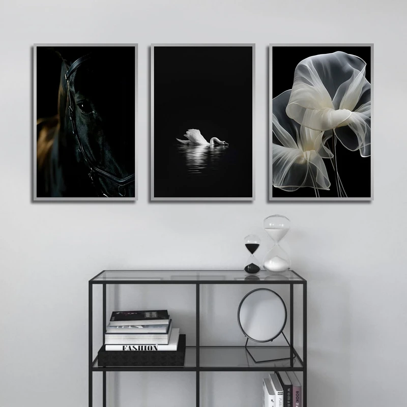 تابلو بکلیت طرح اسب سیاه مدل شاین اکلیلی SI-2966 فریم نقره ای مجموعه 3 عددی