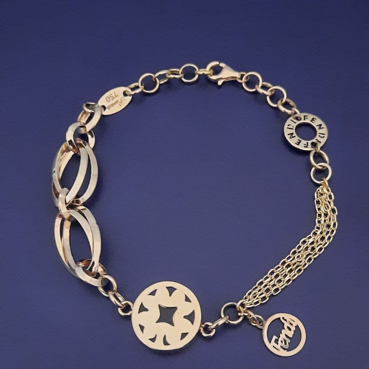 دستبند طلا 18 عیار زنانه  گالری یارطلا کد DGO03