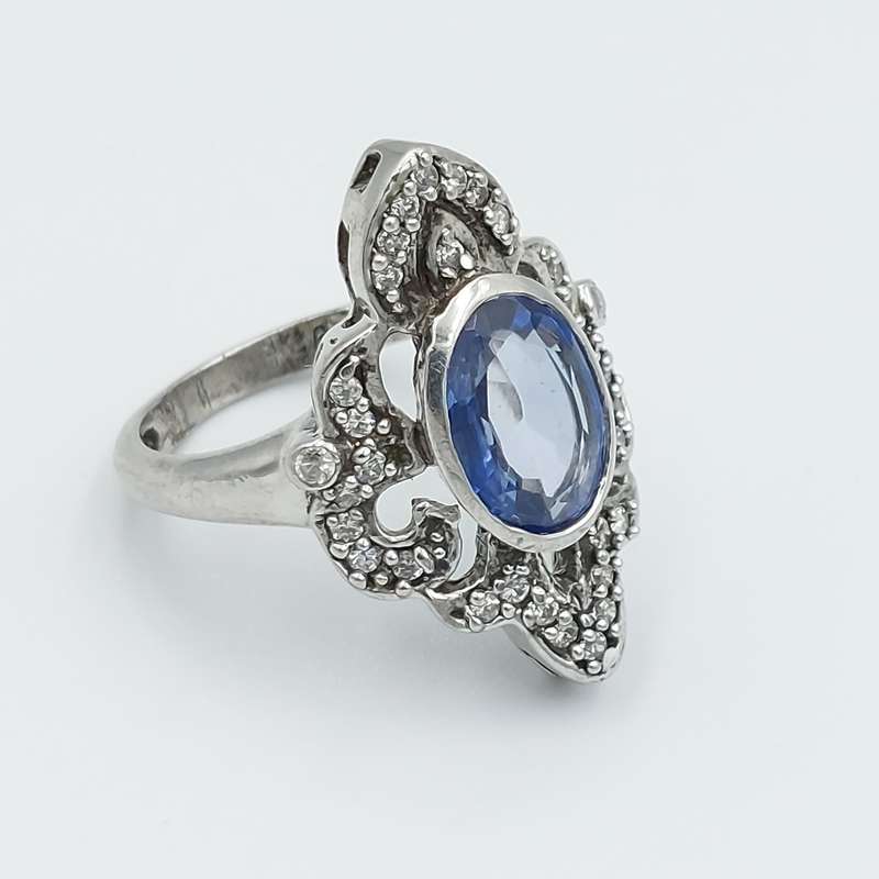 انگشتر نقره زنانه مدل جواهری کد 20582