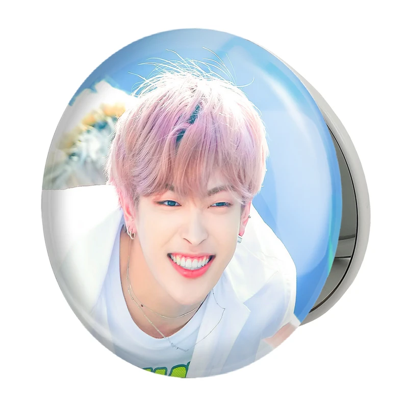 آینه جیبی خندالو طرح هونگ جونگ گروه ایتیز مدل تاشو کد 21236