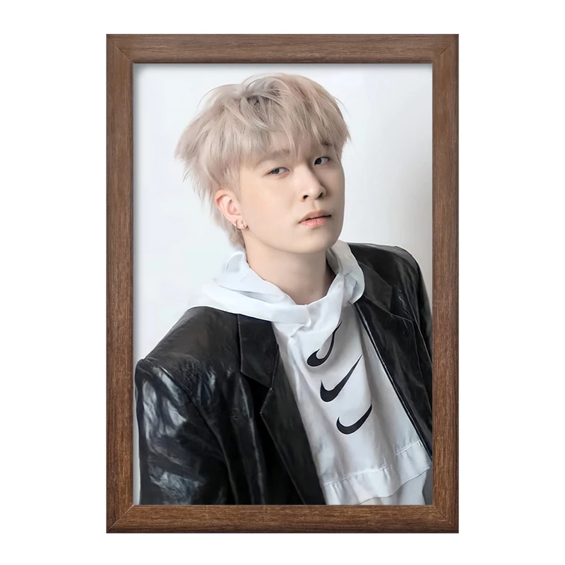 تابلو خندالو طرح یونگجه گروه گات سون GOT7  کد 21003