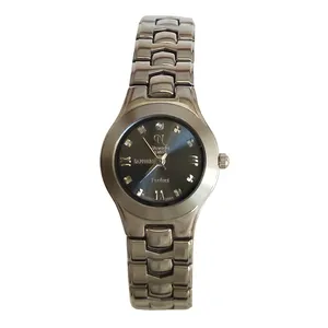 ساعت مچی عقربه ای زنانه نوادا مدل 2004-NO0653