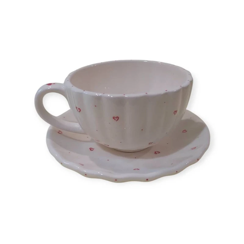 فنجان و نعلبکی مدل قلبی