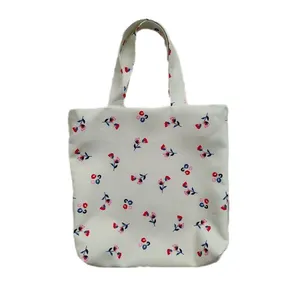 ساک هدیه مدل گل های بهاری