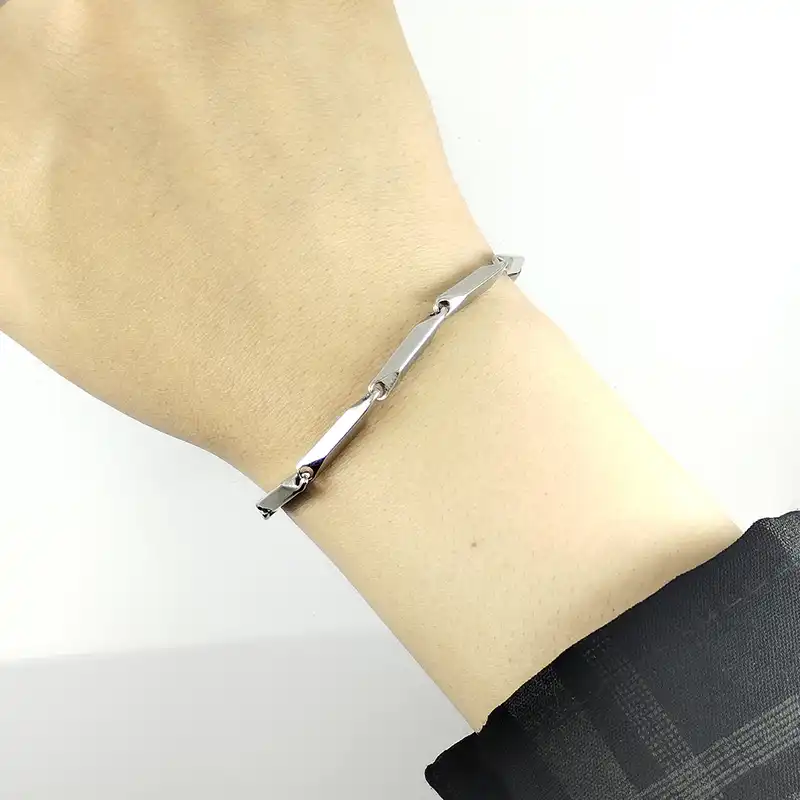 دستبند سلین کالا مدل اسپرت کبریتی کد D-27