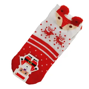جوراب ساق کوتاه دخترانه مدل کریسمسی کد 01