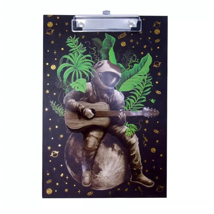 تخته‌شاسی مدل فضانورد کد 02 سایز A4