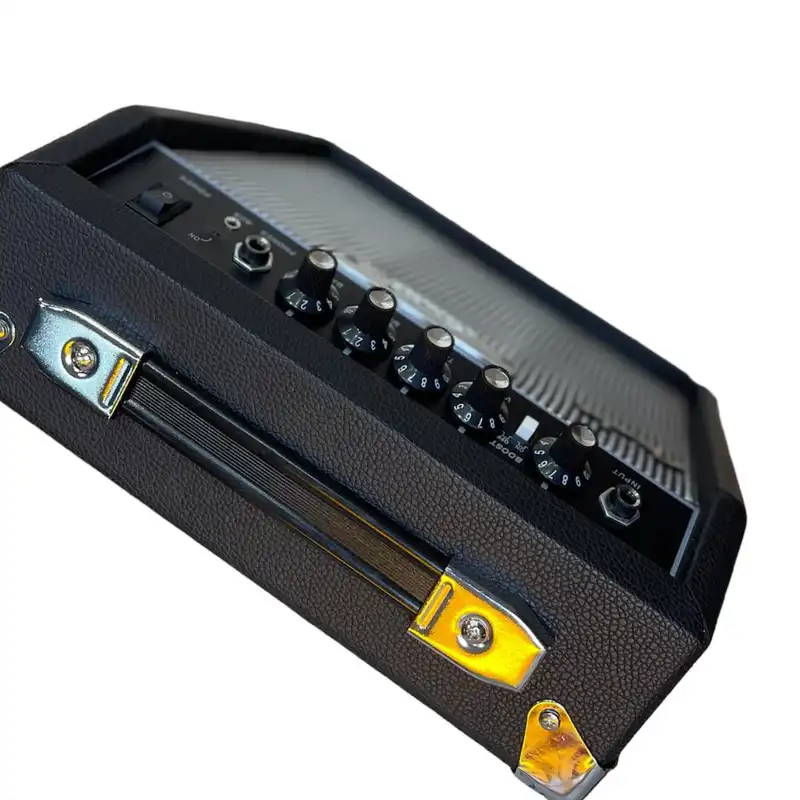 آمپلی فایر گیتار فندر مدل KA20