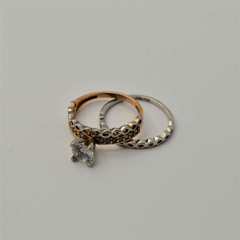 انگشتر طلا 18 عیار زنانه مدل نشان 01 بسته 2 عددی