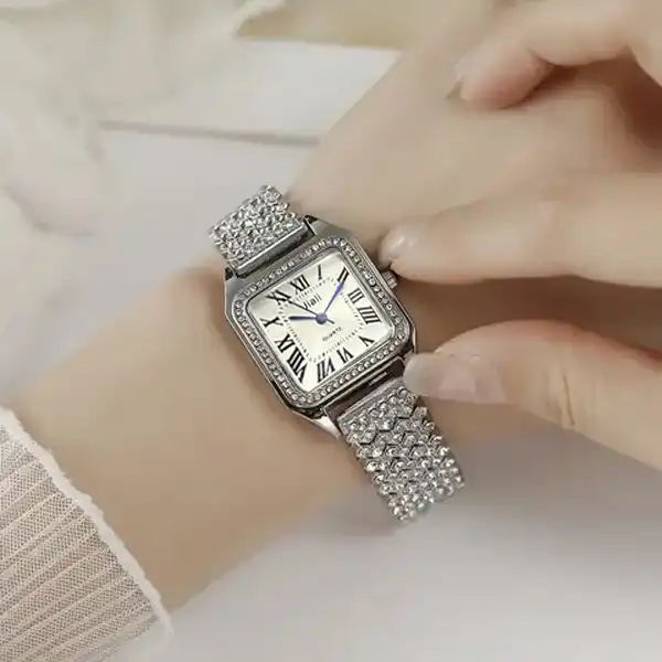 ساعت مچی عقربه ای زنانه جیالی مدل لوکس کد jn1