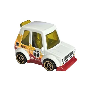ماشین بازی هات ویلز مدل Tooned Volkswagen Golf MK1 کد HCT27 - 4982