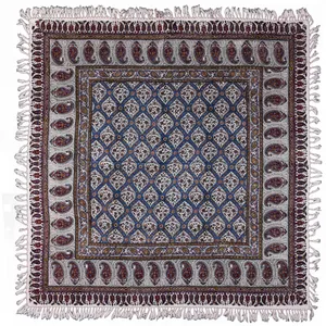 سفره قلمکار ممتاز نرگس خانی طرح لوزی آبی مدل 02-10 سایز 120 × 120 سانتی متر