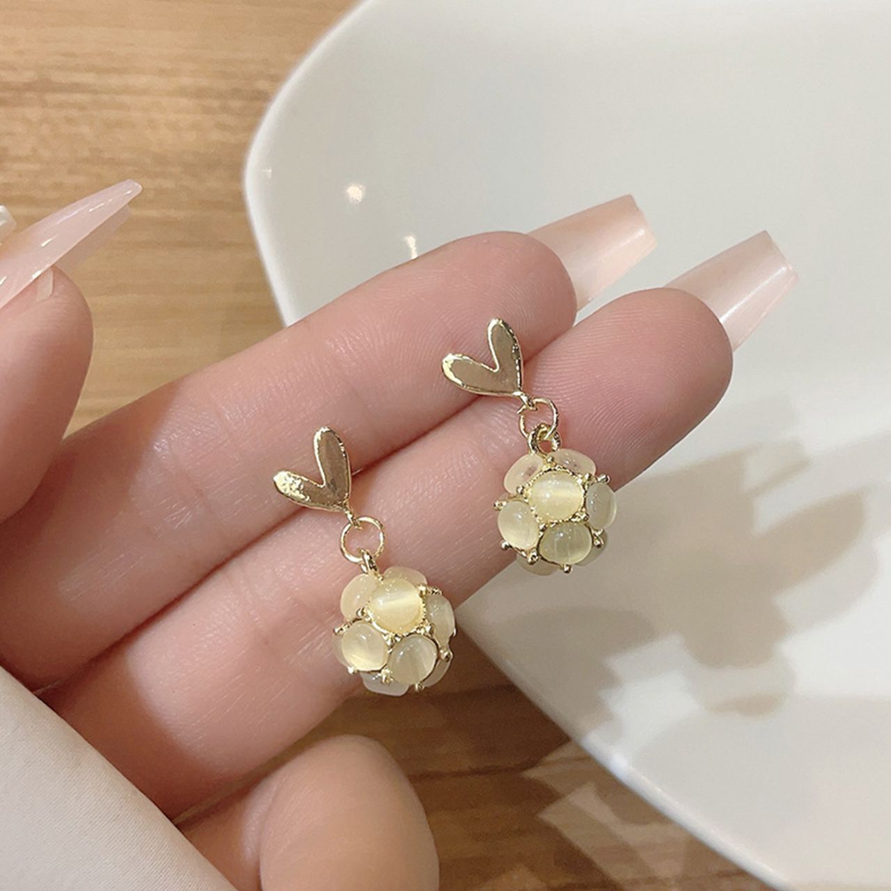 گوشواره زنانه روکسی مدل قلبی آویز توپی کد 4989-3 -  - 5