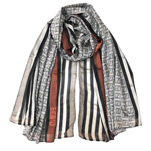 شال زنانه فندی مدل 00E50