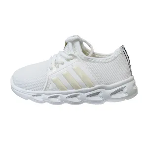 کفش مخصوص پیاده روی بچگانه مدل 105001 Needle Whi