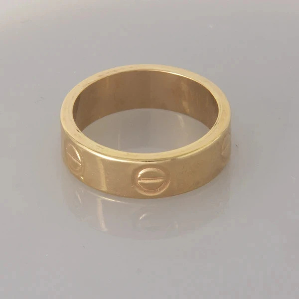 انگشتر طلا 18 عیار زنانه با طرح کارتیه طلای مستجابی مدل CR53 سایز 53