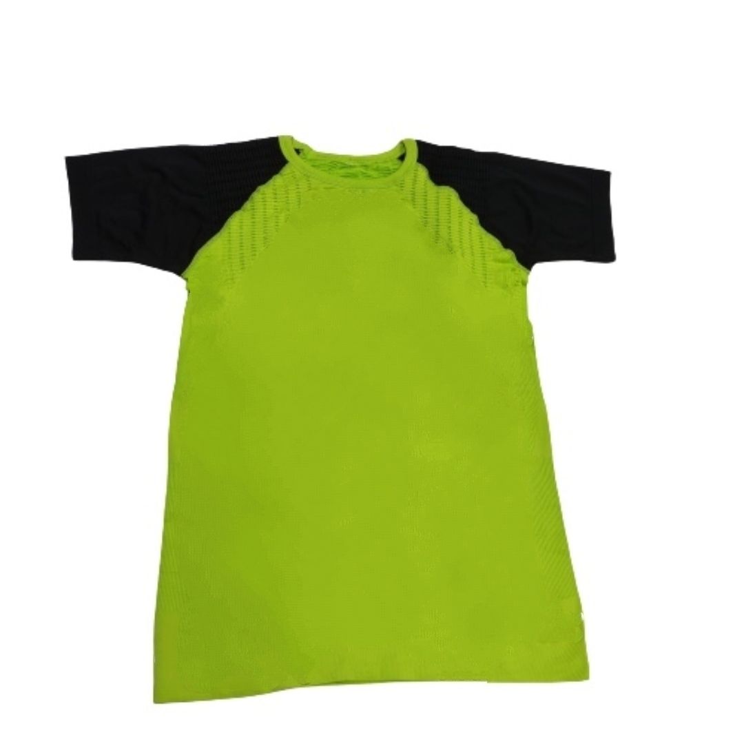تی شرت ورزشی زنانه کریویت مدل MW51